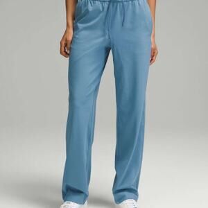 171 NWT Lululemon Strait-Leg Mid-Rise Pant Full Lgth *Luxtreme Utility Blue Sz M